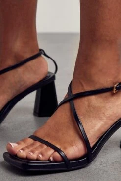 Strappy Block Mid Heels 6 Strappy Block Mid Heels -Ladies Clothing Shop black strappy block mid heels 1