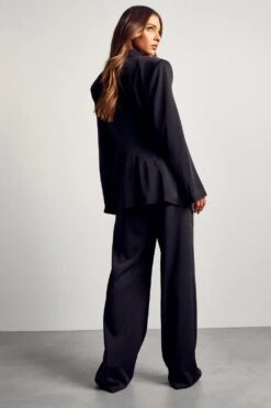 Tailored Wide Leg Pleat Detail Trouser -Ladies Clothing Shop black tailored wide leg pleat detail trouser 2