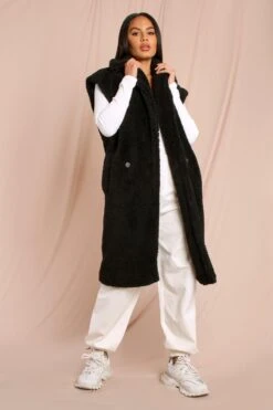 Teddy Sleeveless Longline Coat