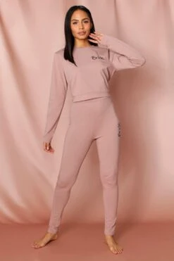 Bride Script Embroidery Legging Set