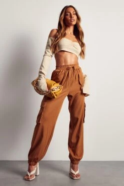 Pocket Detail Cuffed Cargo Pant