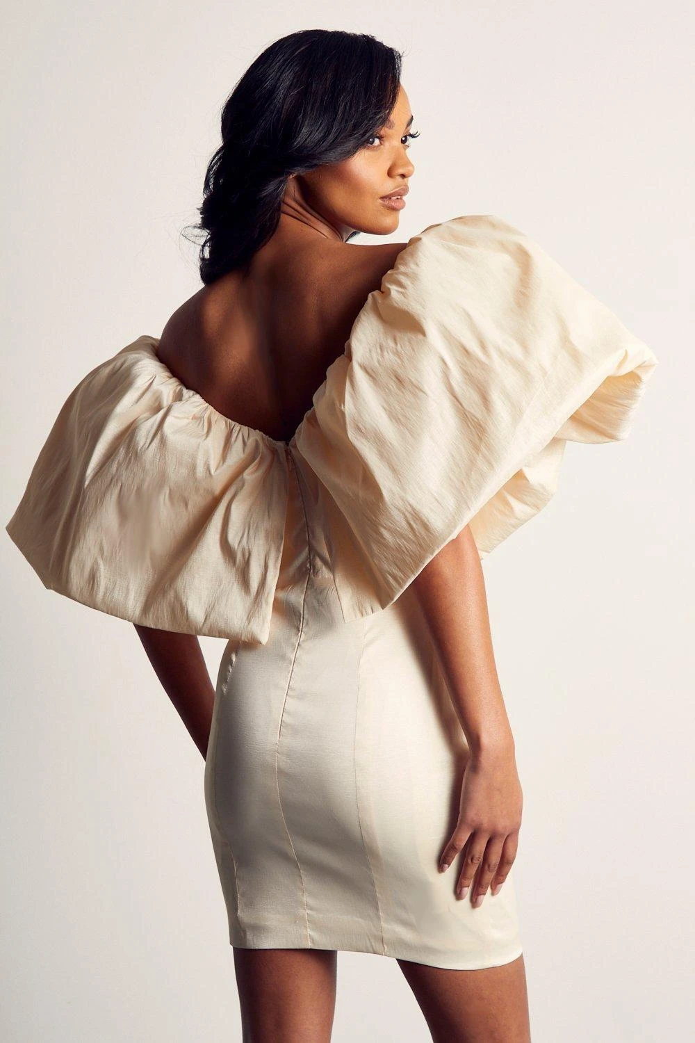 Premium Extreme Ruffle Shoulder Dress 5 Premium Extreme Ruffle Shoulder Dress - Image 3